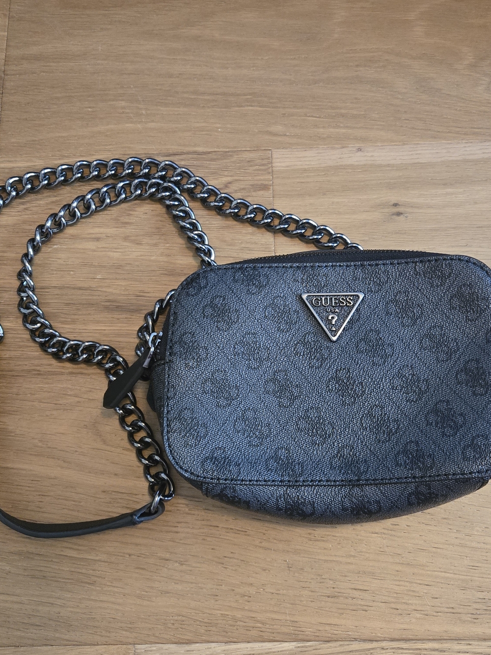 GUESS Black Logo Crossbody Bag with Chain Strap